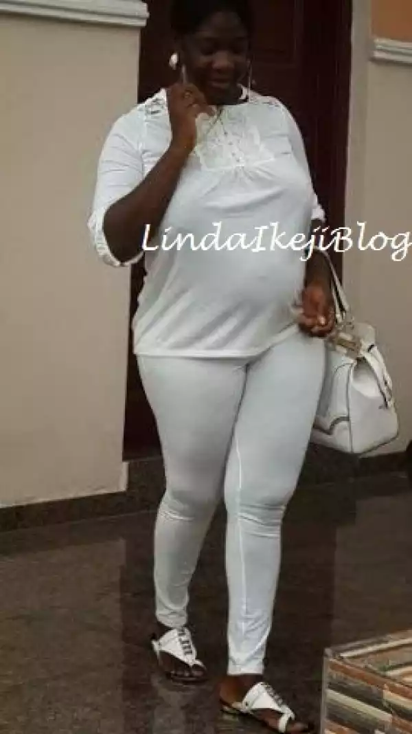 Mercy Johnson Is Pregnant Again!!! Flunt Baby Bump With Her Daughter